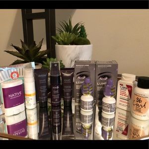 10 Piece Full sized and deluxe sample products